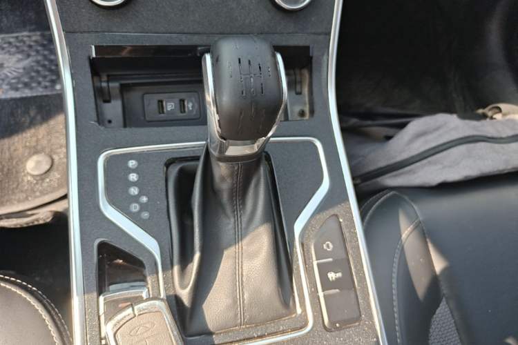 Used Chery Arrizo GX 2019 Champion Edition 1.5L CVT Fashion Model Gear Lever