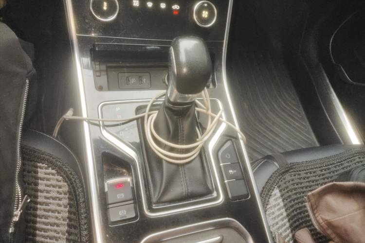 Used Chery Arrizo GX 2019 Pro 1.5T CVT Model Color Version China VI Standard Gear Lever
