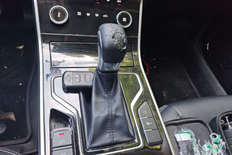 Used Chery Arrizo GX 2019 1.5T CVT New Color Version China VI Standard Gear Lever