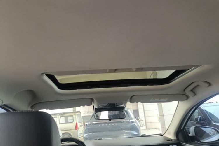 Used Chery Arrizo GX 2019 Pro 1.5T CVT Smart Color Version China VI Standard Headliner