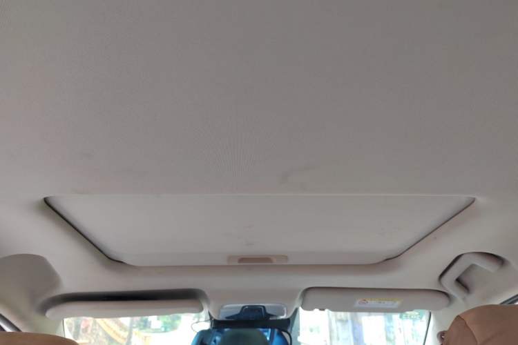 Used Chery Arrizo GX 2019 1.5T CVT New Color Version China VI Standard Headliner