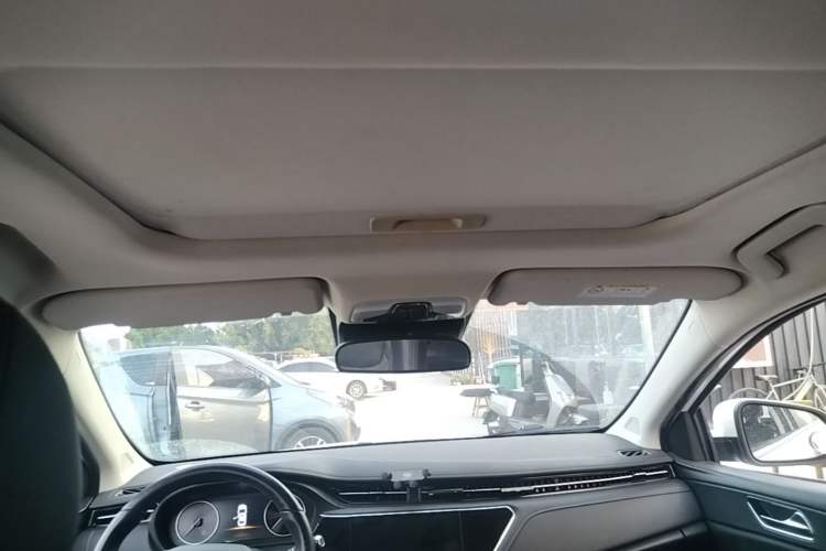 Used Chery Arrizo GX 2019 Pro 1.5T CVT Model Color Version China VI Standard Headliner