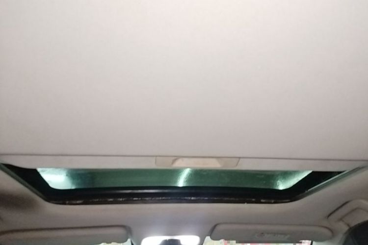 Used Chery Arrizo GX 2019 Pro 1.5T CVT Model Color Version China VI Standard Headliner