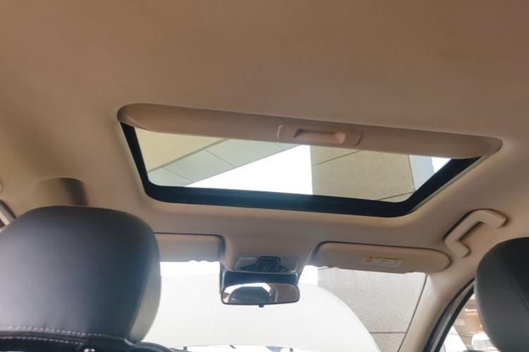 Used Chery Arrizo GX 2019 Pro 1.5T CVT Model Color Version China VI Standard Headliner