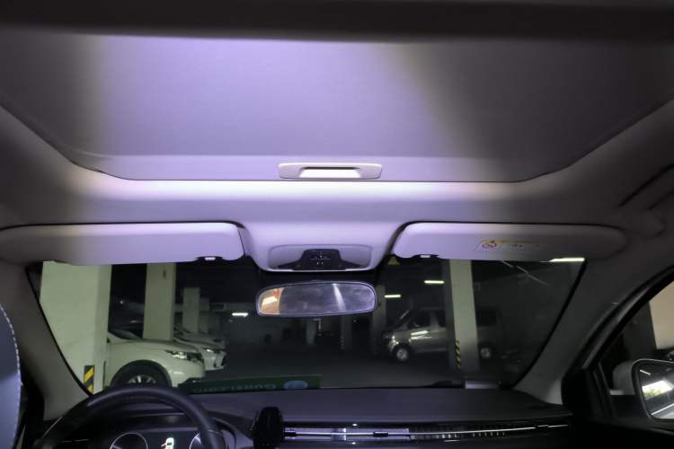 Used Chery Arrizo GX 2019 Pro 1.5T CVT Model Color Version China VI Standard Headliner