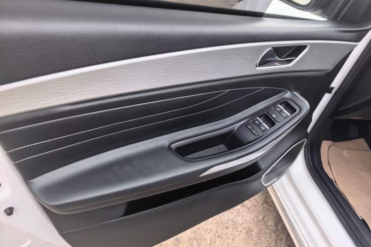 Used Chery Arrizo GX 2019 Champion Edition 1.5L Manual Fashion Model Interior 1