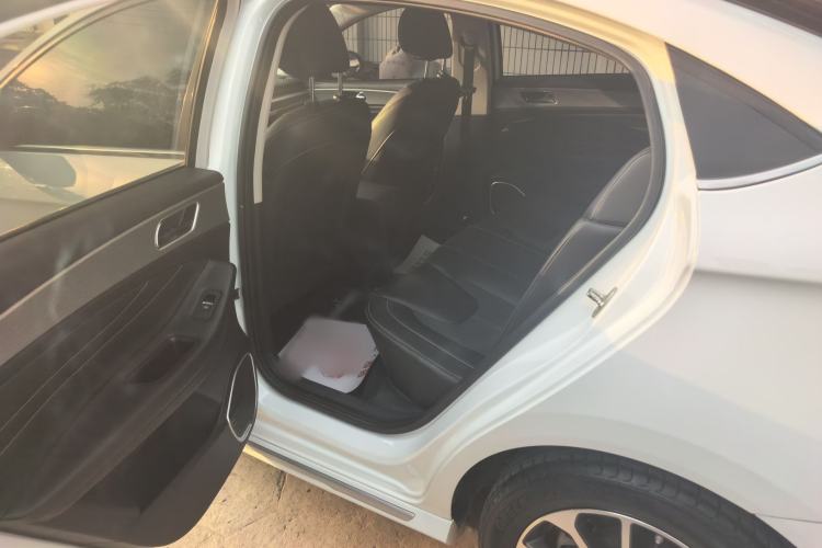 Used Chery Arrizo GX 2019 Champion Edition 1.5L Manual Fashion Model Interior 2