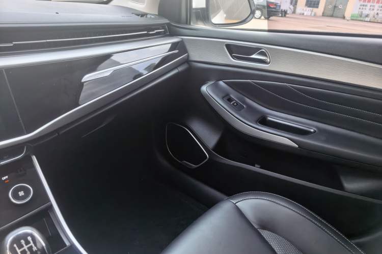 Used Chery Arrizo GX 2019 Champion Edition 1.5L Manual Fashion Model Interior 3