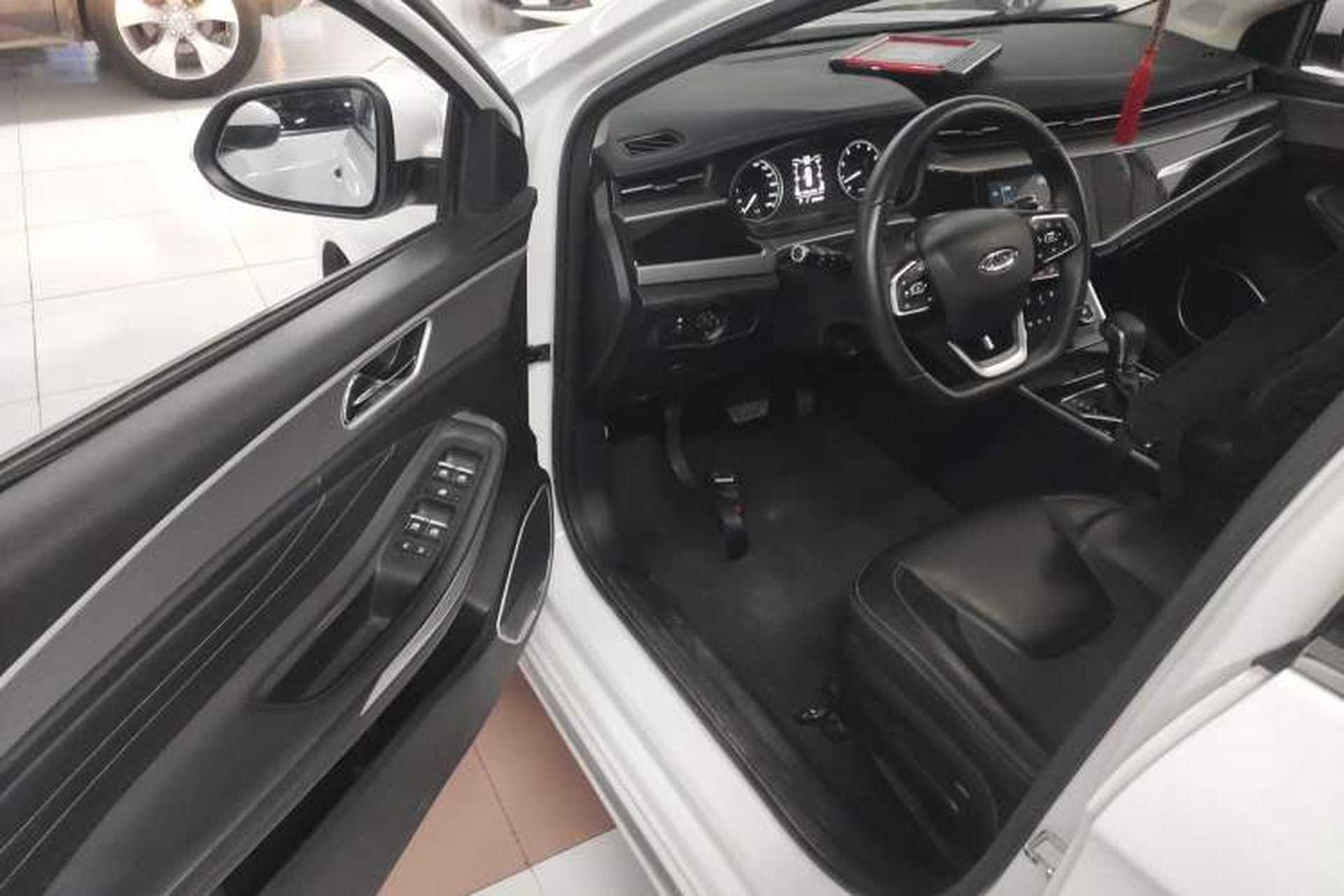 Used Chery Arrizo GX 2019 Champion Edition 1.5L CVT Fashion Model Interior 3