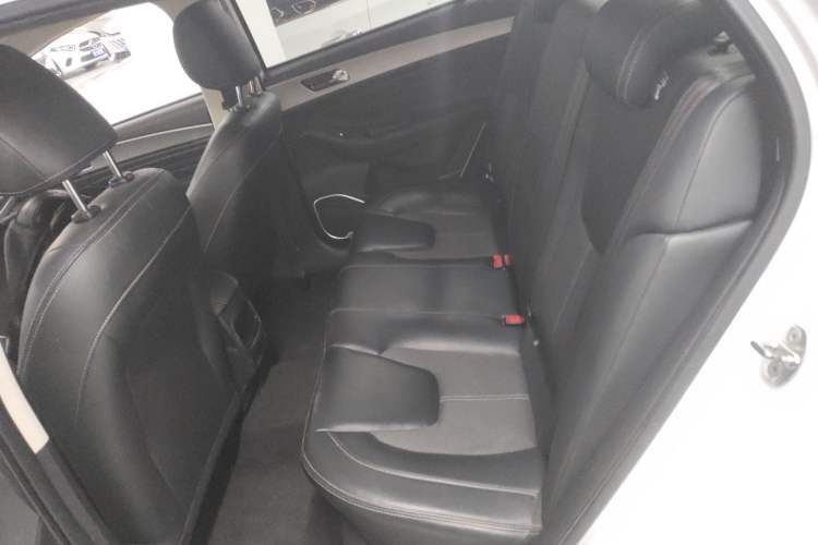 Used Chery Arrizo GX 2019 Champion Edition 1.5L CVT Fashion Model Interior 4