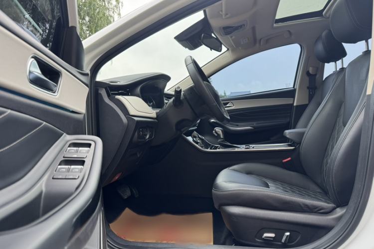 Used Chery Arrizo GX 2019 Pro 1.5T CVT Smart Color Version China VI Standard Interior 5