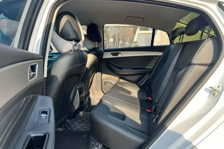 Used Chery Arrizo GX 2019 Champion Edition 1.5L CVT Fashion Model Interior 5