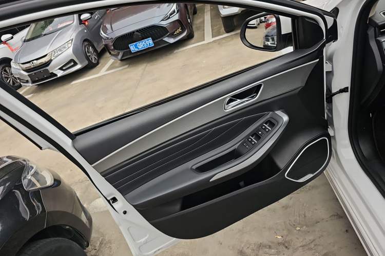 Used Chery Arrizo GX 2019 Champion Edition 1.5L CVT Fashion Model Interior 7