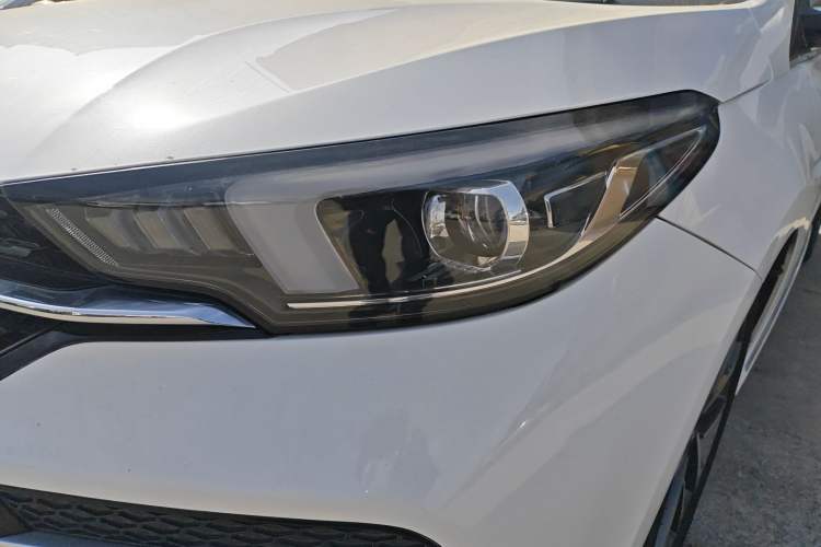 Used Chery Arrizo GX 2019 Pro 1.5T Manual Edition China VI Emission Standard Left Front Headlight