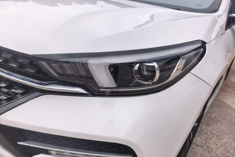 Used Chery Arrizo GX 2019 Champion Edition 1.5L Manual Fashion Model Left Front Headlight
