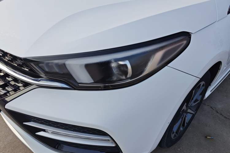 Used Chery Arrizo GX 2019 Champion Edition 1.5L CVT Fashion Model Left Front Headlight