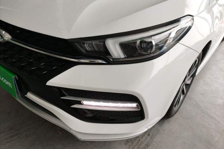 Used Chery Arrizo GX 2019 Champion Edition 1.5L CVT Fashion Model Left Front Headlight