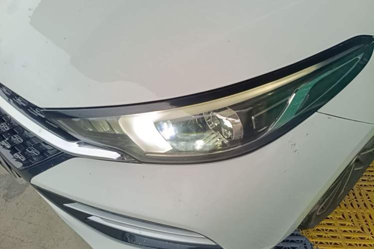 Used Chery Arrizo GX 2019 1.5T CVT New Color Version China VI Standard Left Front Headlight