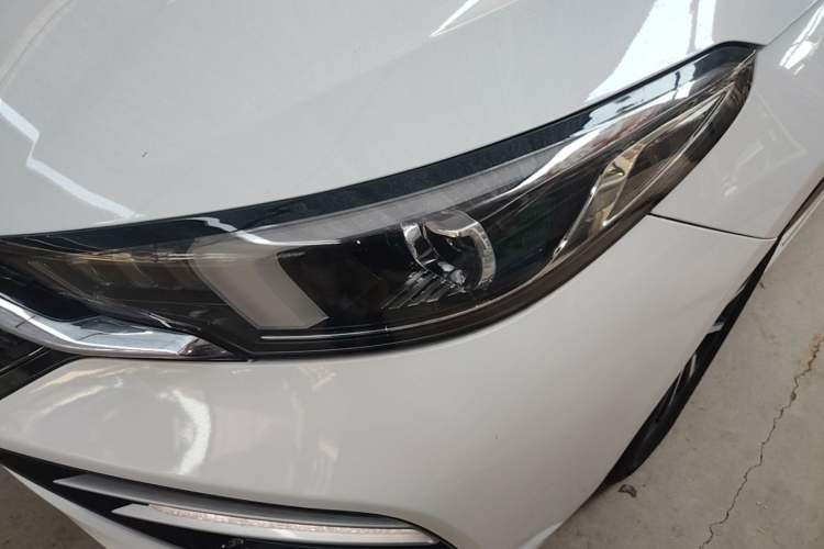 Used Chery Arrizo GX 2019 Champion Edition 1.5L CVT Fashion Model Left Front Headlight