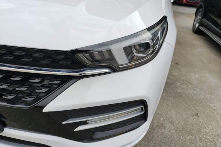 Used Chery Arrizo GX 2019 Champion Edition 1.5L CVT Elite Model Left Front Headlight