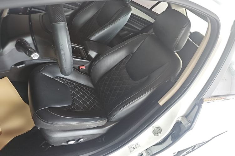 Used Chery Arrizo GX 2019 Pro 1.5T CVT Model Color Version China VI Standard Left Front Seat