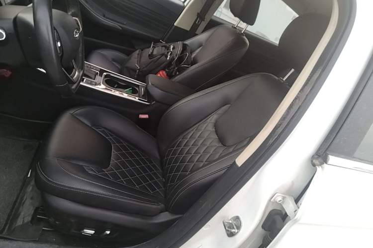Used Chery Arrizo GX 2019 Pro 1.5T CVT Model Color Version China VI Standard Left Front Seat