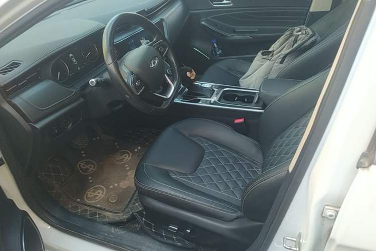 Used Chery Arrizo GX 2019 Pro 1.5T CVT Model Color Version China VI Standard Left Front Seat