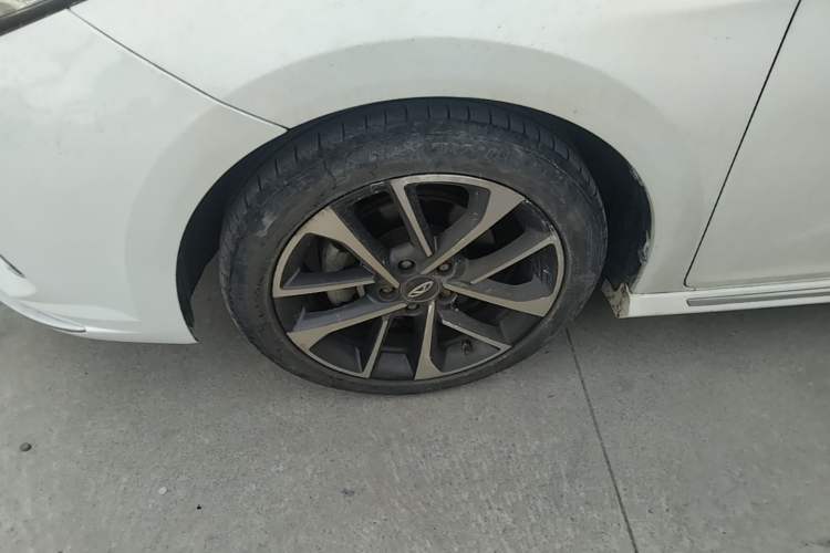 Used Chery Arrizo GX 2019 Pro 1.5T CVT Model Color Version China VI Standard Left Front Wheel Hub