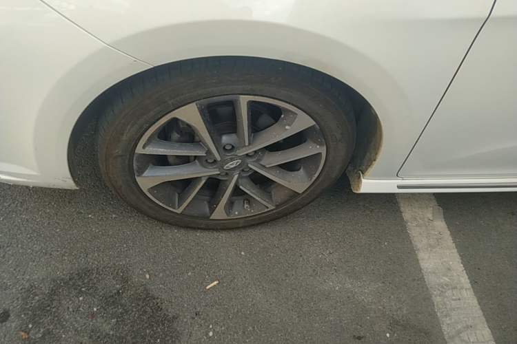 Used Chery Arrizo GX 2019 Pro 1.5T CVT Model Color Version China VI Standard Left Front Wheel Hub