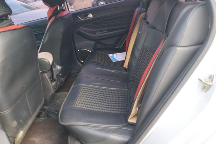 Used Chery Arrizo GX 2019 Pro 1.5T CVT Model Color Version China VI Standard Left Rear Seat
