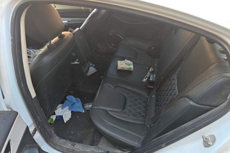 Used Chery Arrizo GX 2019 Pro 1.5T CVT Model Color Version China VI Standard Left Rear Seat