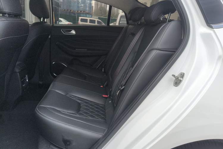 Used Chery Arrizo GX 2019 Pro 1.5T CVT Smart Color Version China VI Standard Left Rear Seat