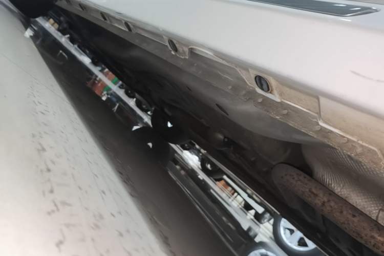 Used Chery Arrizo GX 2019 1.5T CVT New Color Version China V Standard Left Side Sill