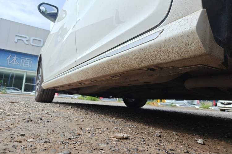 Used Chery Arrizo GX 2019 Champion Edition 1.5L CVT Fashion Model Left Side Sill