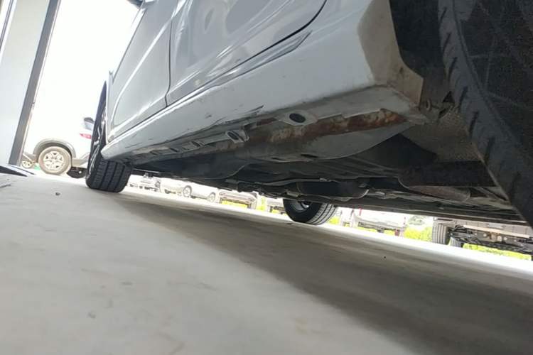 Used Chery Arrizo GX 2019 Champion Edition 1.5L CVT Elite Model Left Side Sill