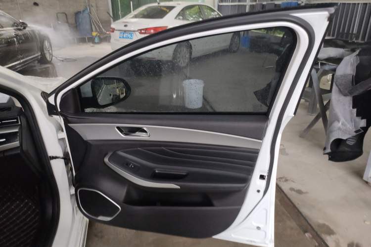 Used Chery Arrizo GX 2019 Champion Edition 1.5L Manual Elite Model Right Front Door Interior