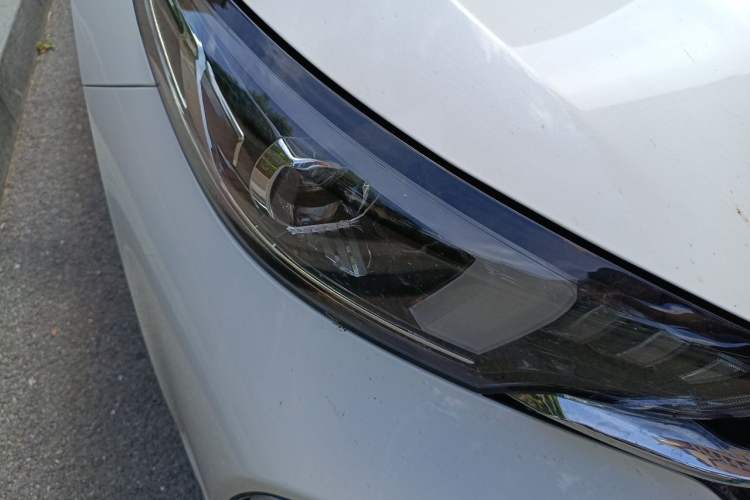 Used Chery Arrizo GX 2019 Champion Edition 1.5L Manual Elite Model Right Front Headlight