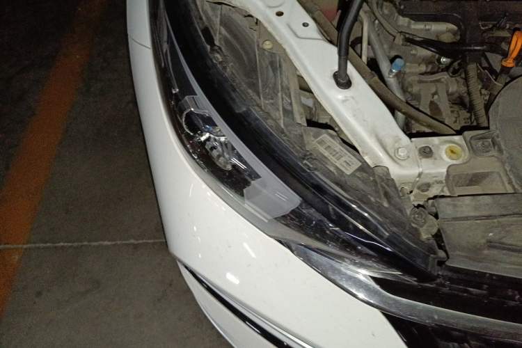 Used Chery Arrizo GX 2019 Champion Edition 1.5L CVT Elite Model Right Front Headlight