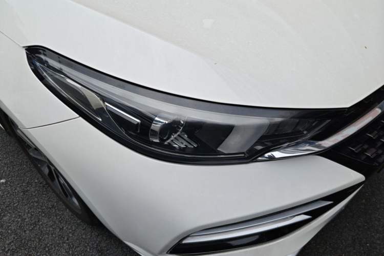 Used Chery Arrizo GX 2019 Champion Edition 1.5L CVT Elite Model Right Front Headlight