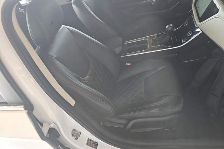 Used Chery Arrizo GX 2019 Pro 1.5T CVT Model Color Version China VI Standard Right Front Seat