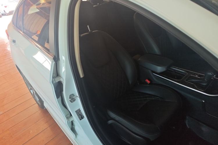 Used Chery Arrizo GX 2019 1.5T CVT New Color Version China VI Standard Right Front Seat