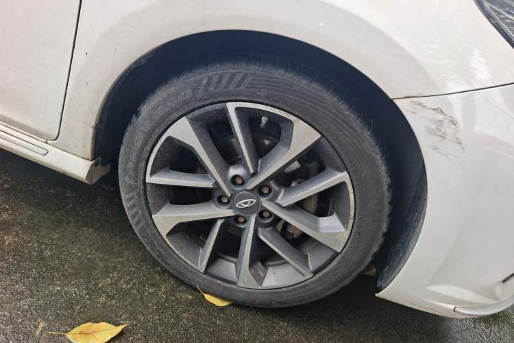Used Chery Arrizo GX 2019 1.5T CVT New Color Version China VI Standard Right Front Wheel Hub