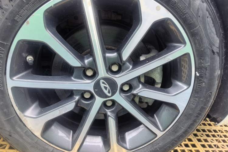Used Chery Arrizo GX 2019 Champion Edition 1.5L Manual Fashion Model Right Front Wheel Hub