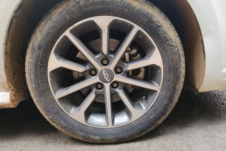 Used Chery Arrizo GX 2019 Champion Edition 1.5L CVT Fashion Model Right Front Wheel Hub