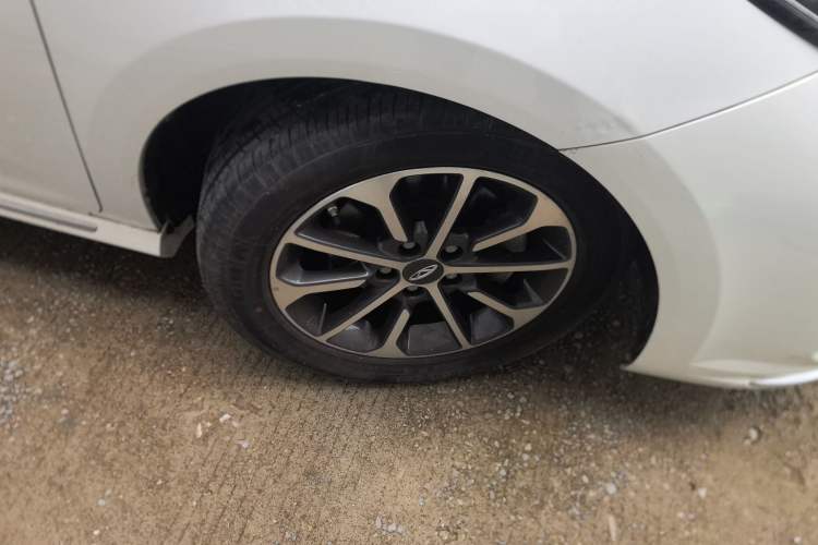 Used Chery Arrizo GX 2019 Champion Edition 1.5L CVT Fashion Model Right Front Wheel Hub