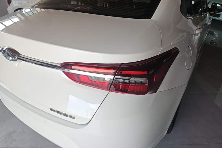 Used Chery Arrizo GX 2019 Pro 1.5T CVT Model Color Version China VI Standard Right Rear Taillight
