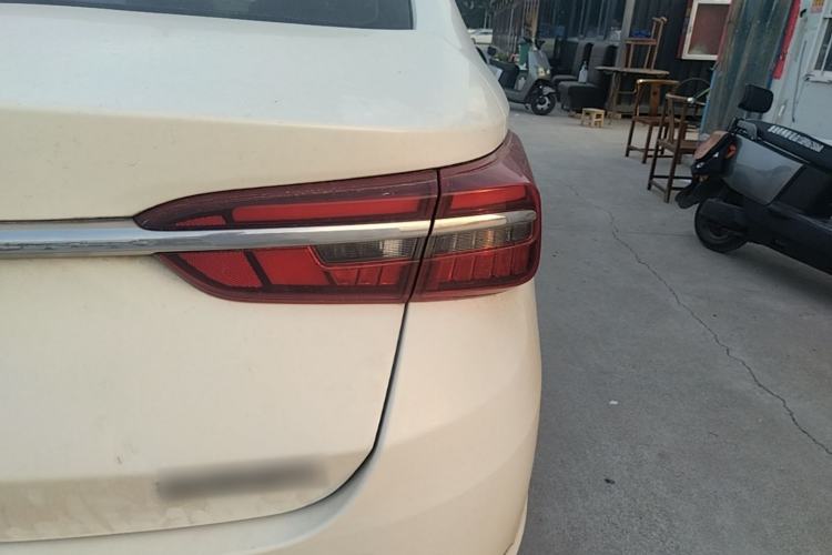 Used Chery Arrizo GX 2019 Pro 1.5T CVT Model Color Version China VI Standard Right Rear Taillight