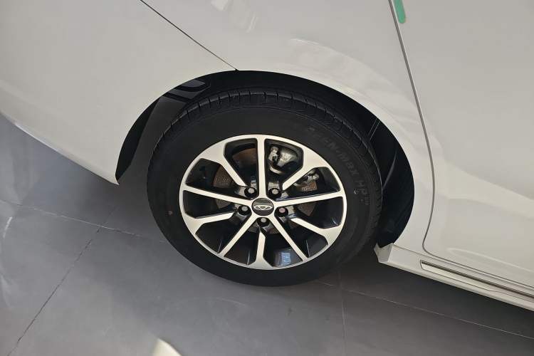 Used Chery Arrizo GX 2019 Champion Edition 1.5L CVT Fashion Model Right Rear Wheel Hub