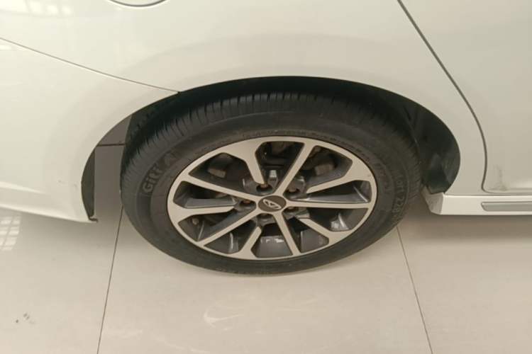 Used Chery Arrizo GX 2019 Champion Edition 1.5L CVT Elite Model Right Rear Wheel Hub