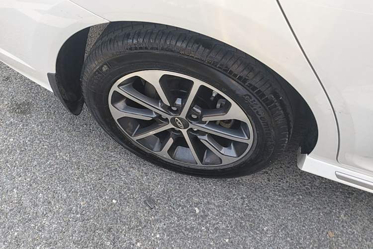 Used Chery Arrizo GX 2019 Champion Edition 1.5L Manual Elite Model Right Rear Wheel Hub